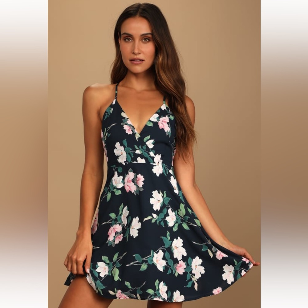 NWT Lulus Truly Twirly Navy Blue Floral Print Skater Mini Dress